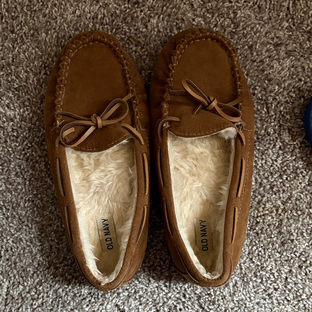 Old Navy Tan Moccasin Slippers